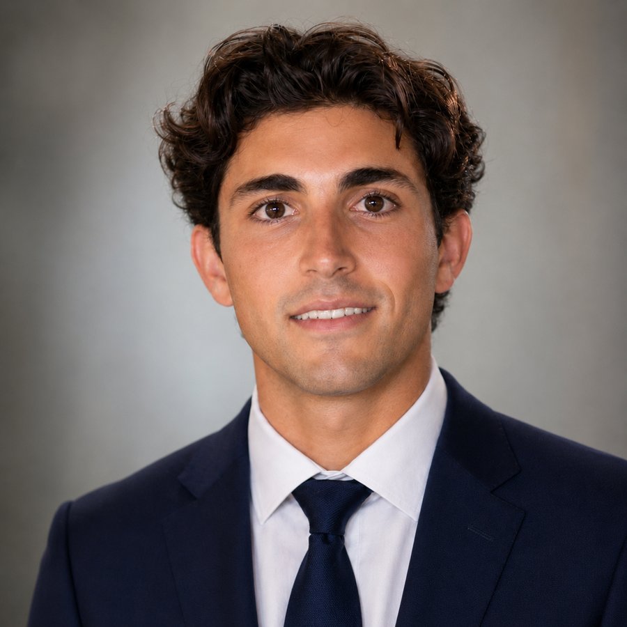 Portrait of Armand Foroughi, Director of Growth & Partnerships