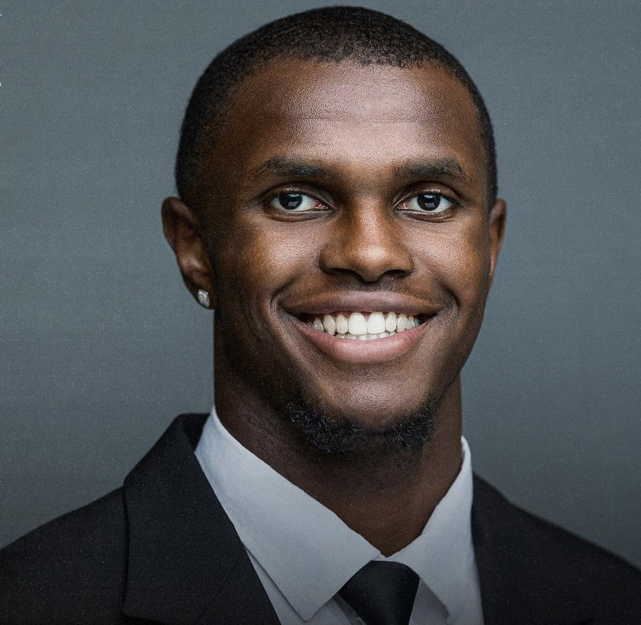 Portrait of Zion Wells, Head of Football NIL